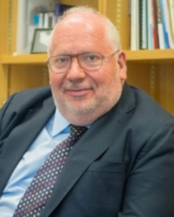 Headshot of the GDC Chair, Lord Harris of Haringey