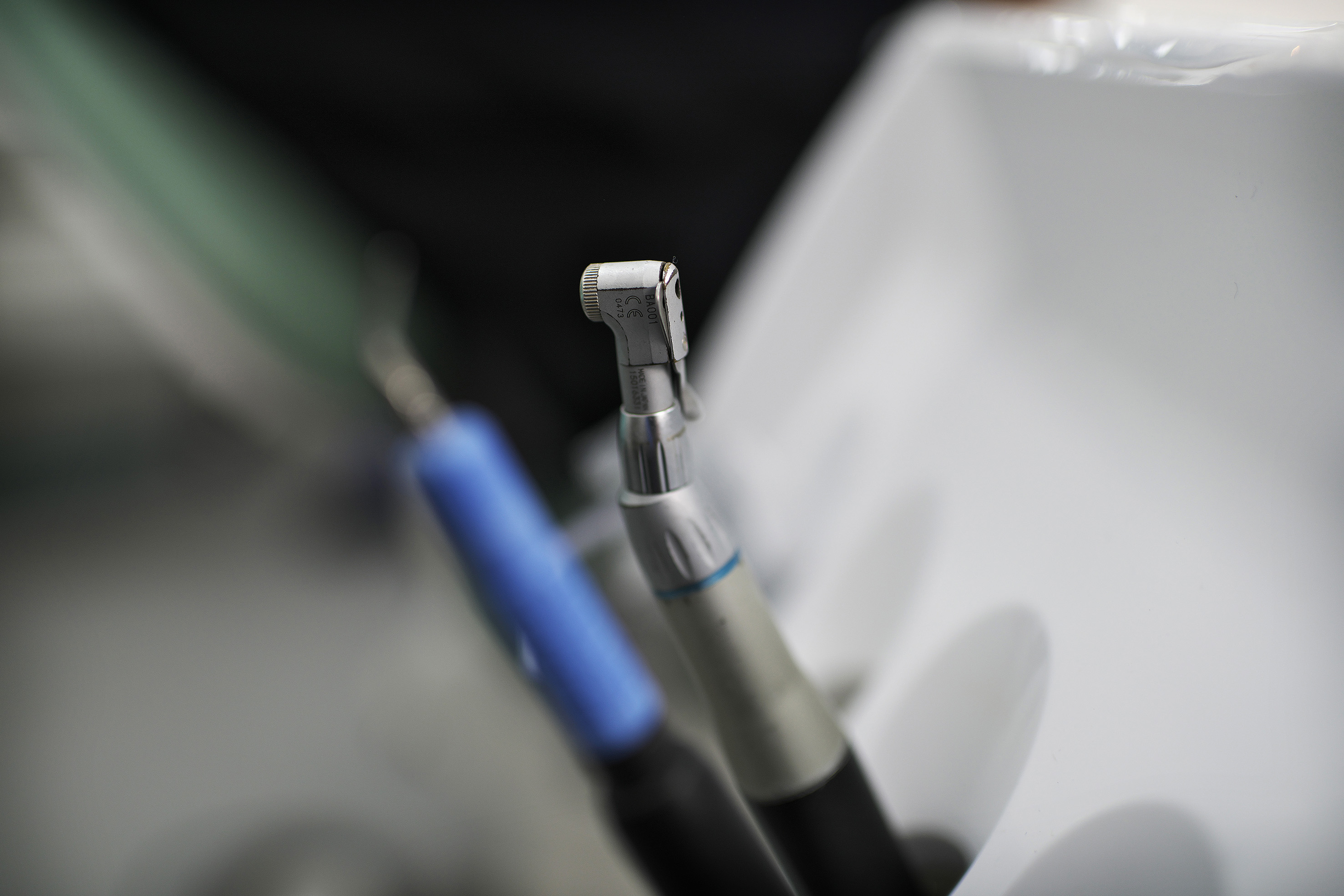 Dental instruments