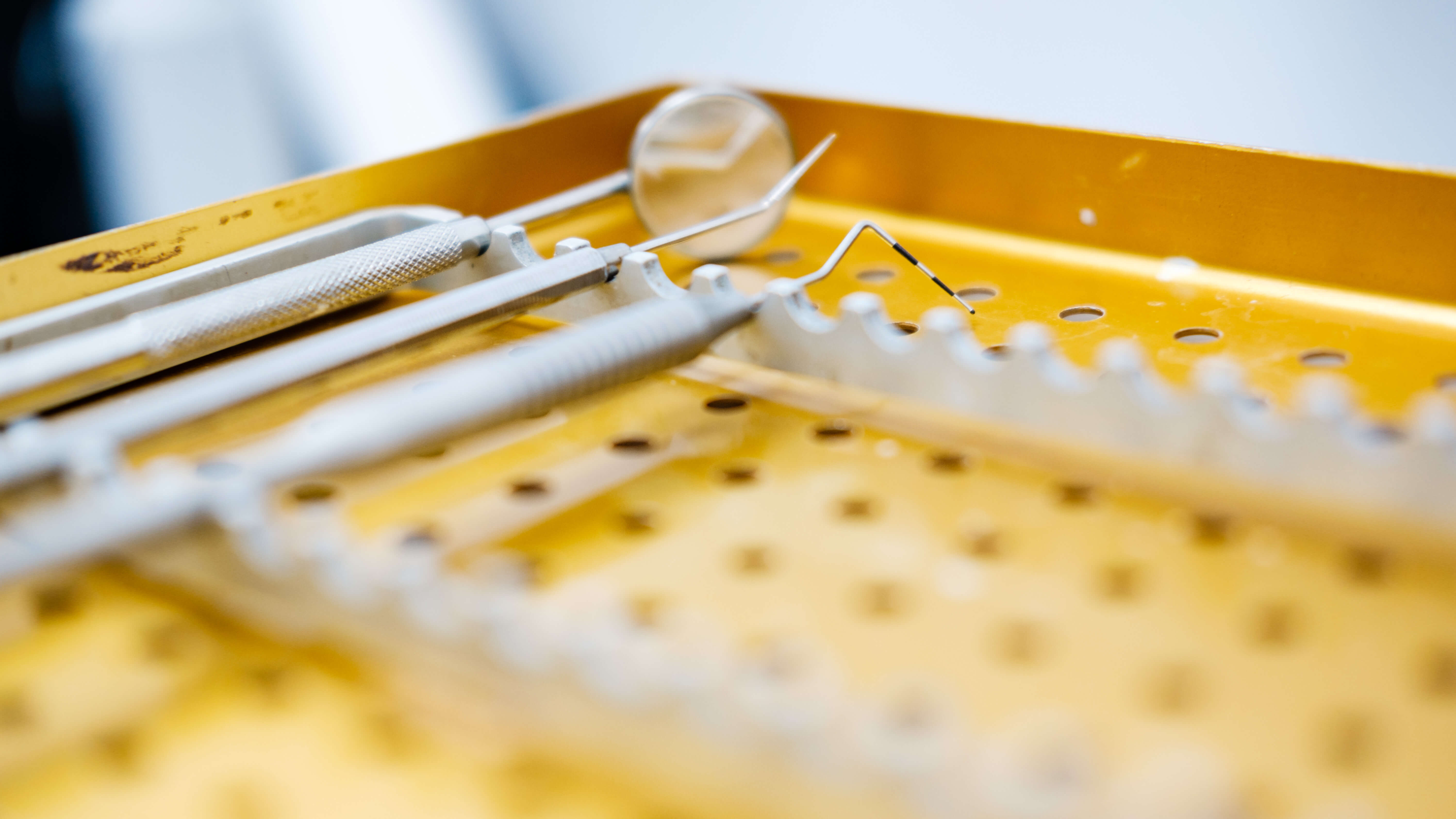 dental tools in tray
